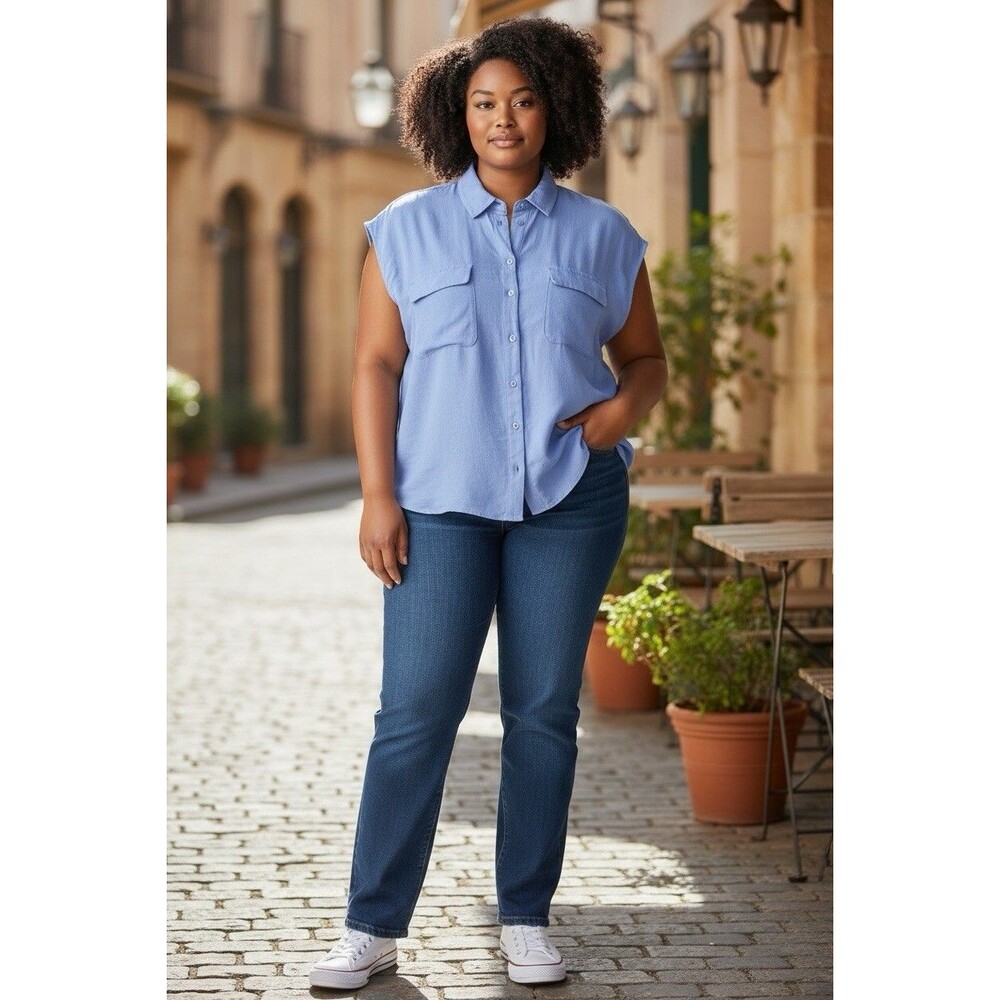Madison Women’s Sleeveless Georgette Button Up Shirt Tunic Size L Casual Pocket